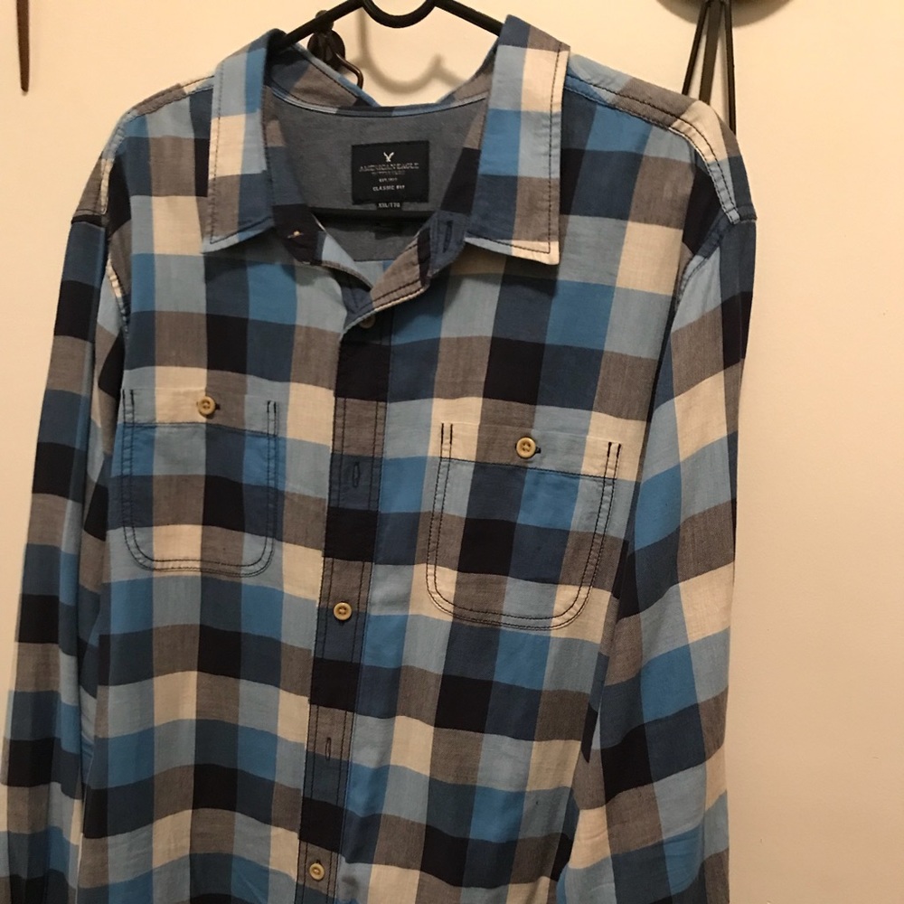 AEO Shirt, classic fit 100%cotton